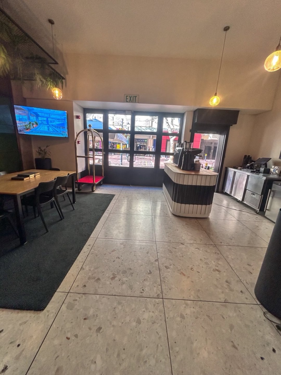 1 Bedroom Property for Sale in Cape Town City Centre Western Cape